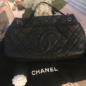 Chanel Timeless CC Soft Tote Quilted Caviar Large Black 100% AUTHENTIC